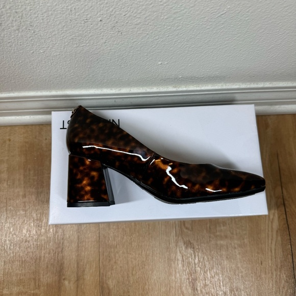 Brand New Nine West TORTOISE PATENT 9x9 Block Heel Pumps - Picture 3 of 4